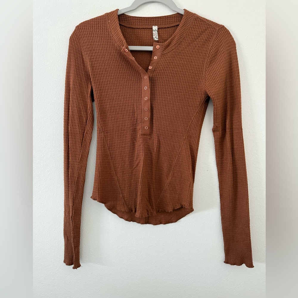 Free People Intimately One of the Girls Waffle Henley size small - Picture 2 of 8